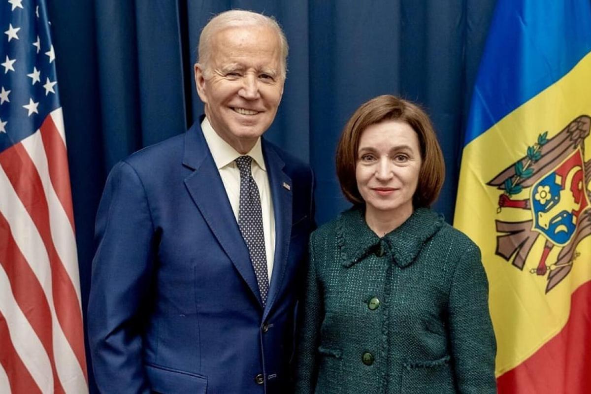 Майя Санду и Джо Байден во время встречи в Варшаве | фото: Presedintia Republicii Moldova